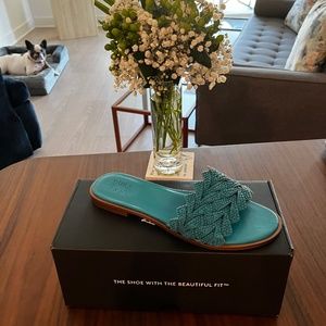 Naturalizer blue slide sandals